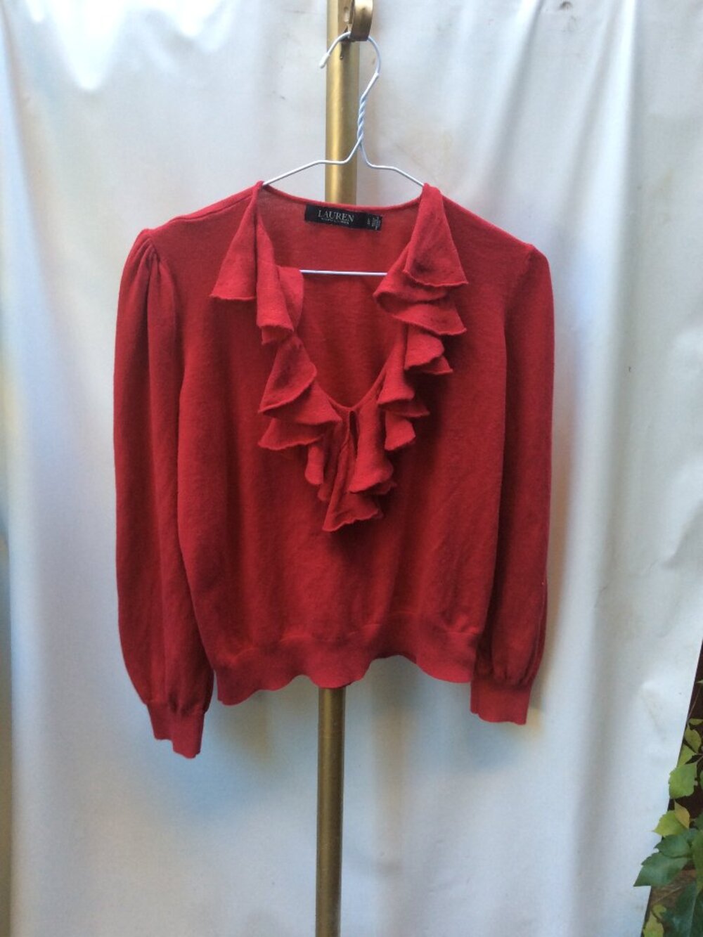 LAUREN RALPH LAUREN Ruffle V-Neck Sweater Size L